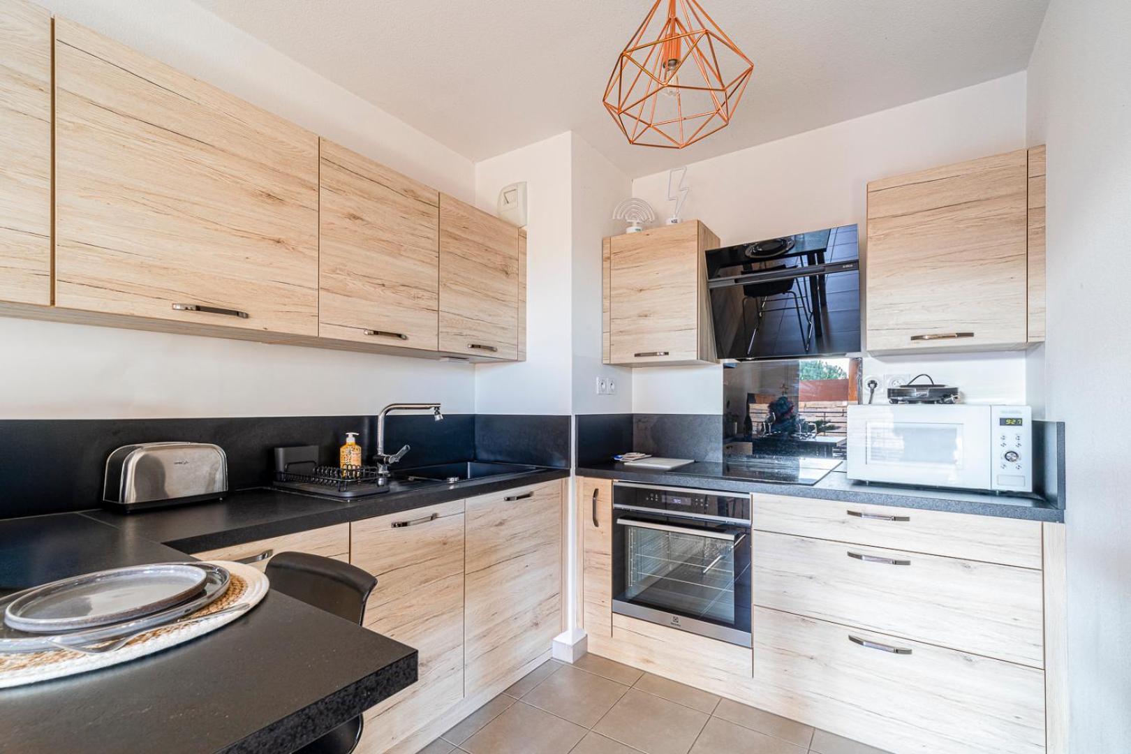 Appartement Charmant Au Porte De Montpellier Saint-Jean-de-Védas Екстериор снимка
